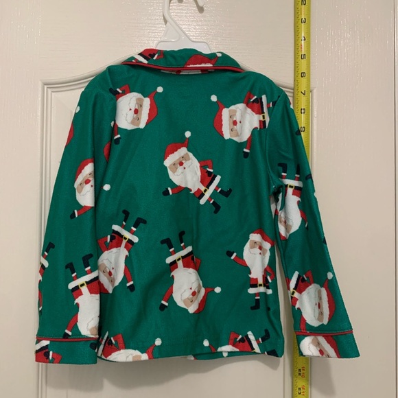 Baby’s Size (2T) Santa Claus Pajama Set Carter’s Just one you - Picture 3 of 8